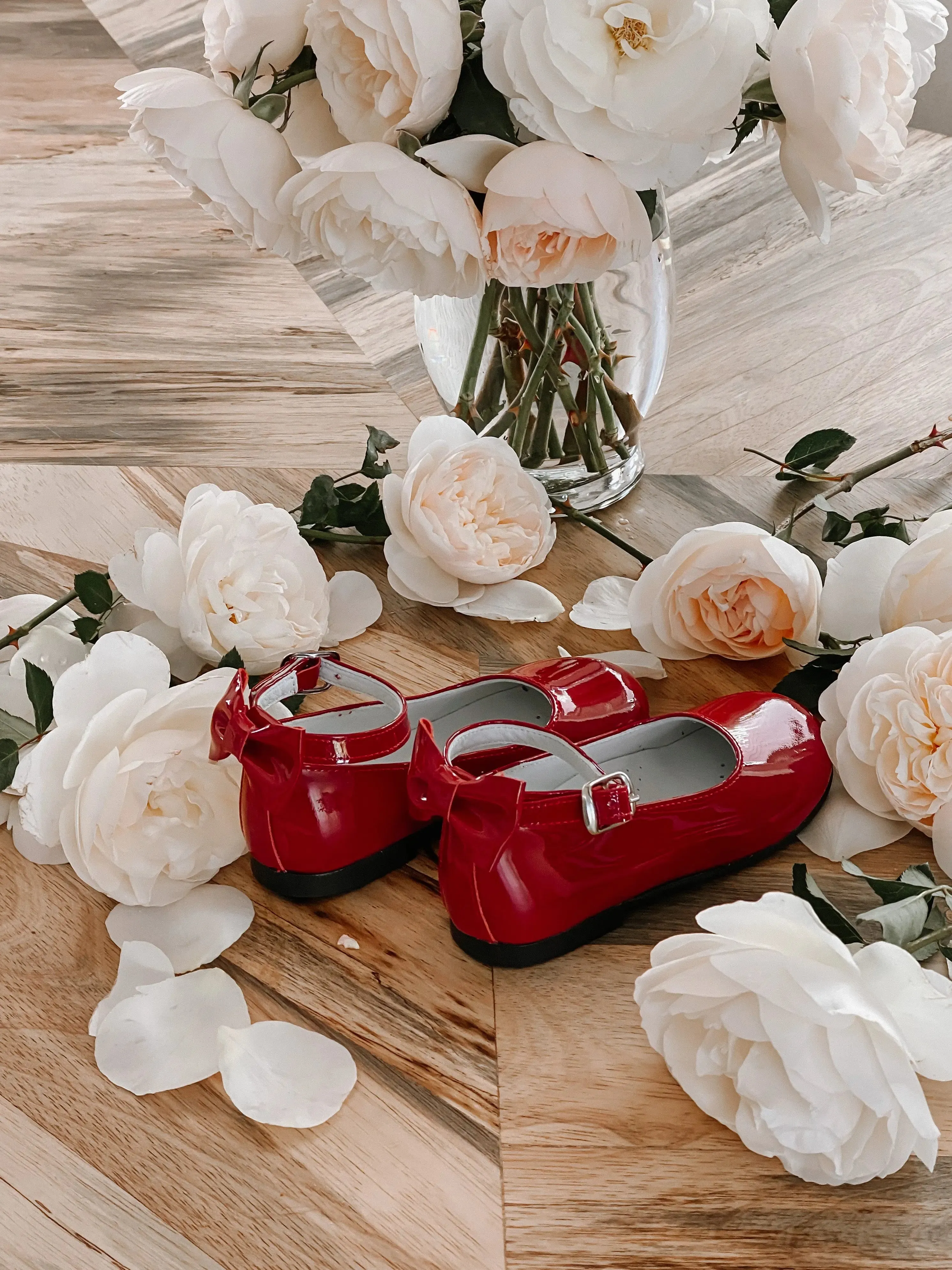 Ava - Red Patent Leather Mary Jane Shoes