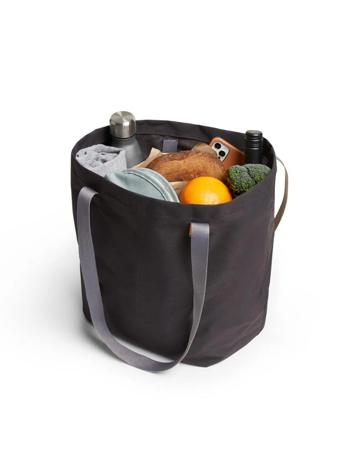 Bellroy Market Tote Black (Leather-free)