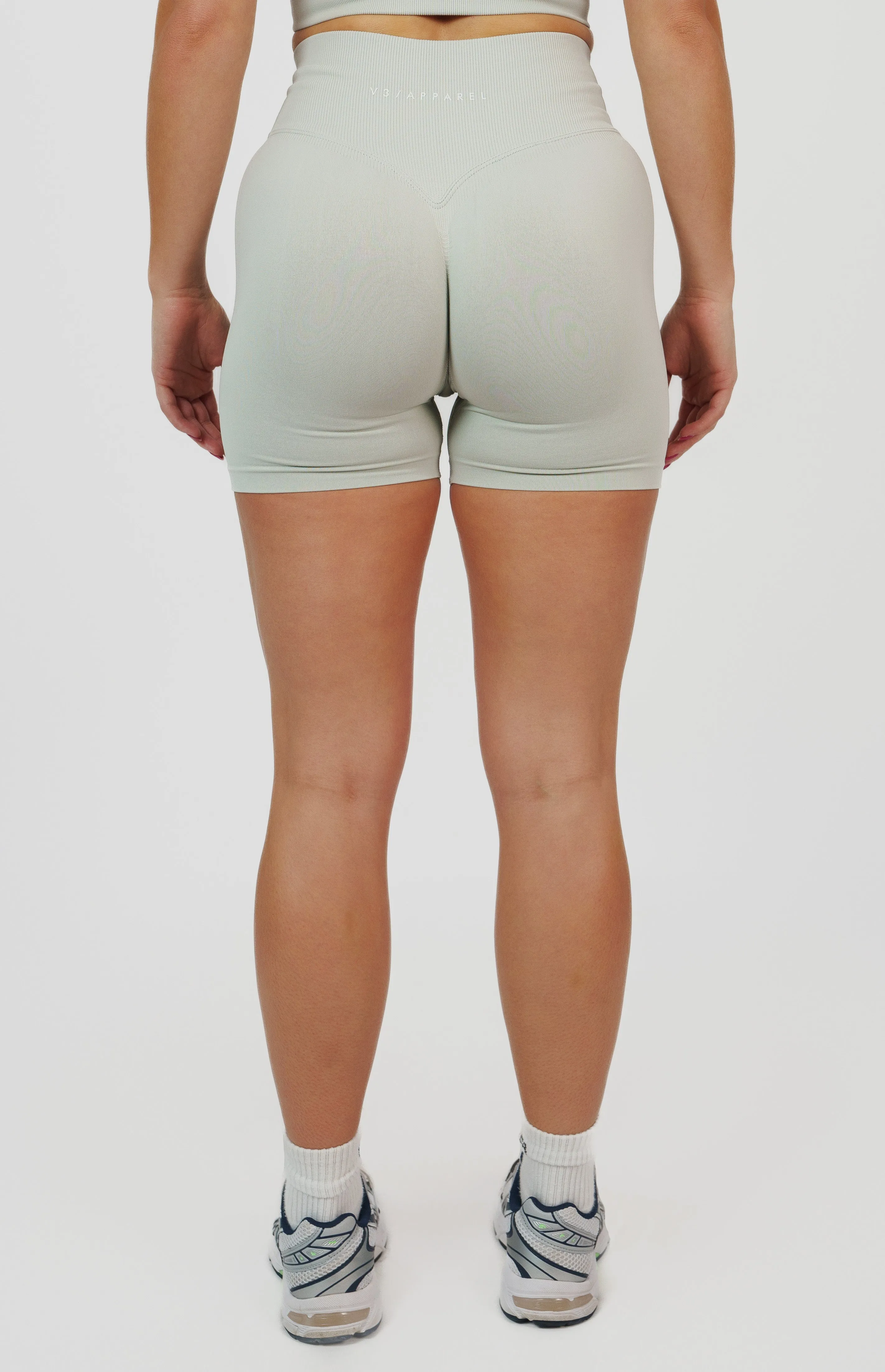 Form Seamless Scrunch Shorts - Light Grey