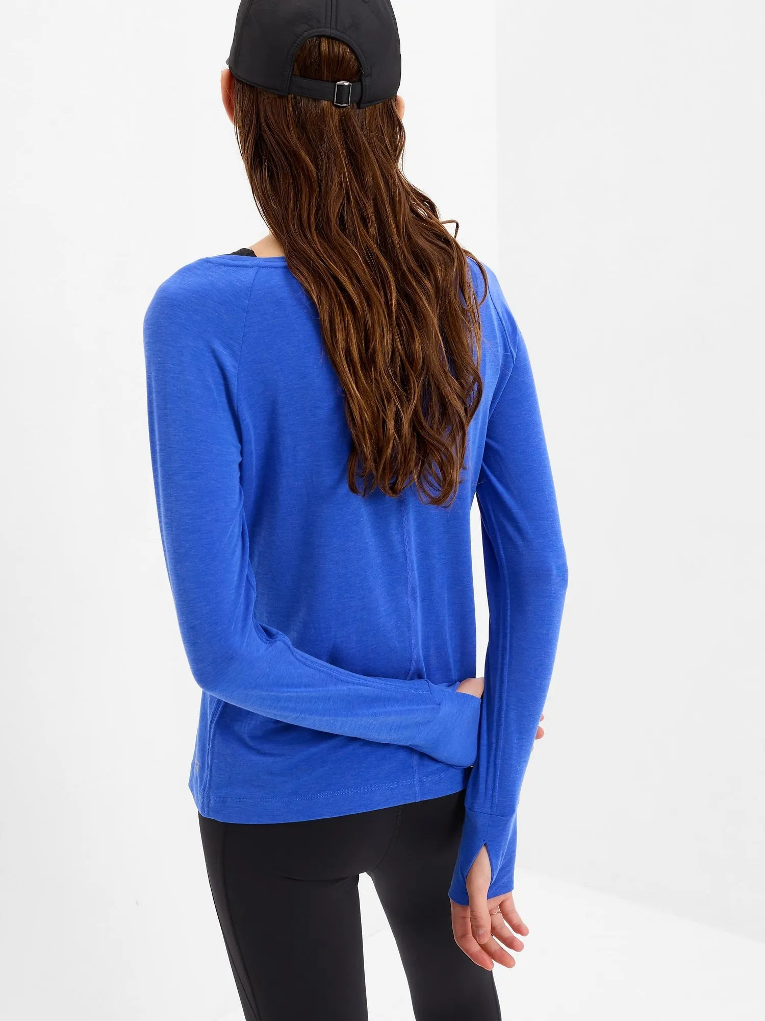 GapFit Breathe Boatneck T-Shirt