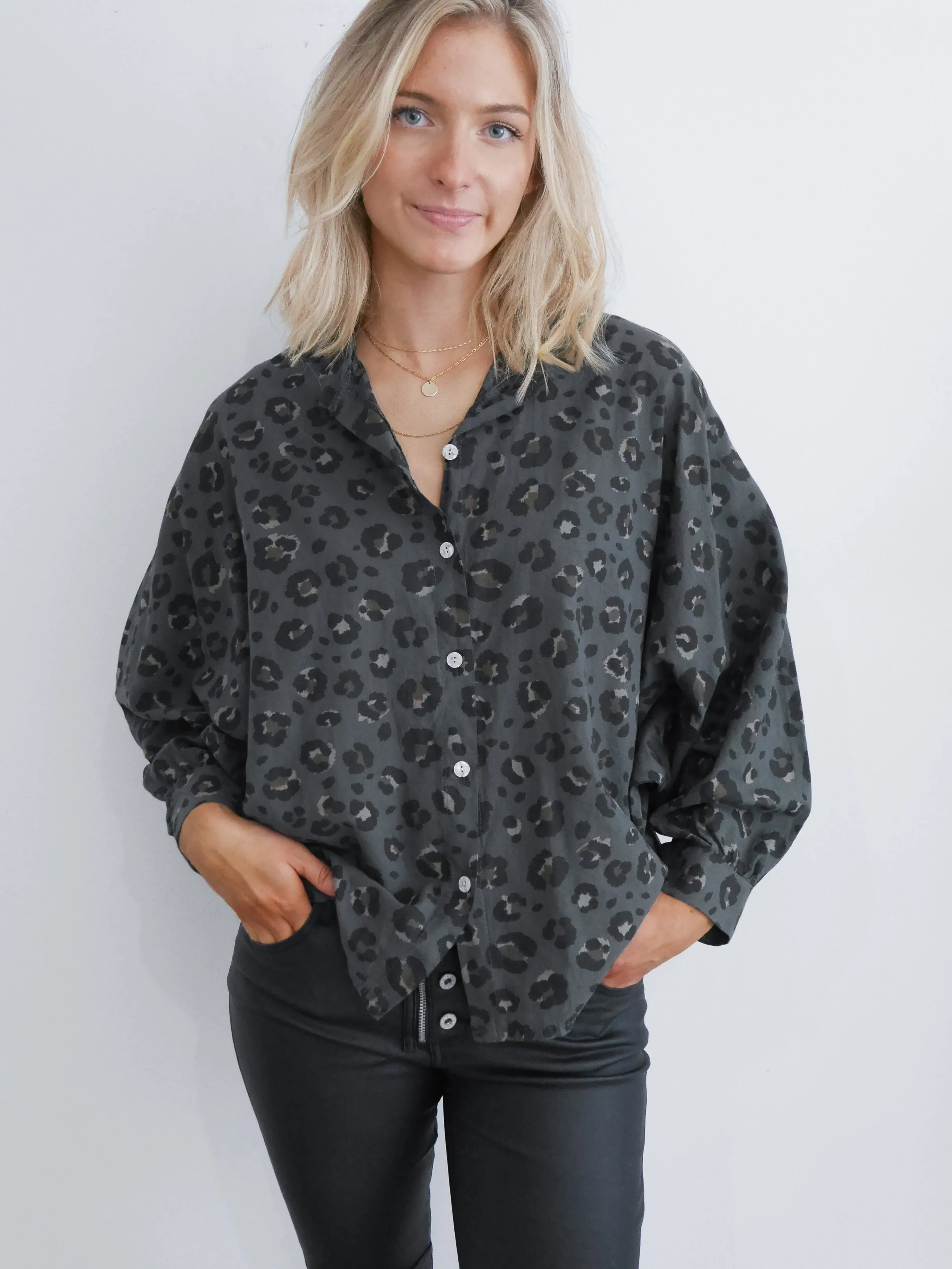 Leona Blouse Charcoal