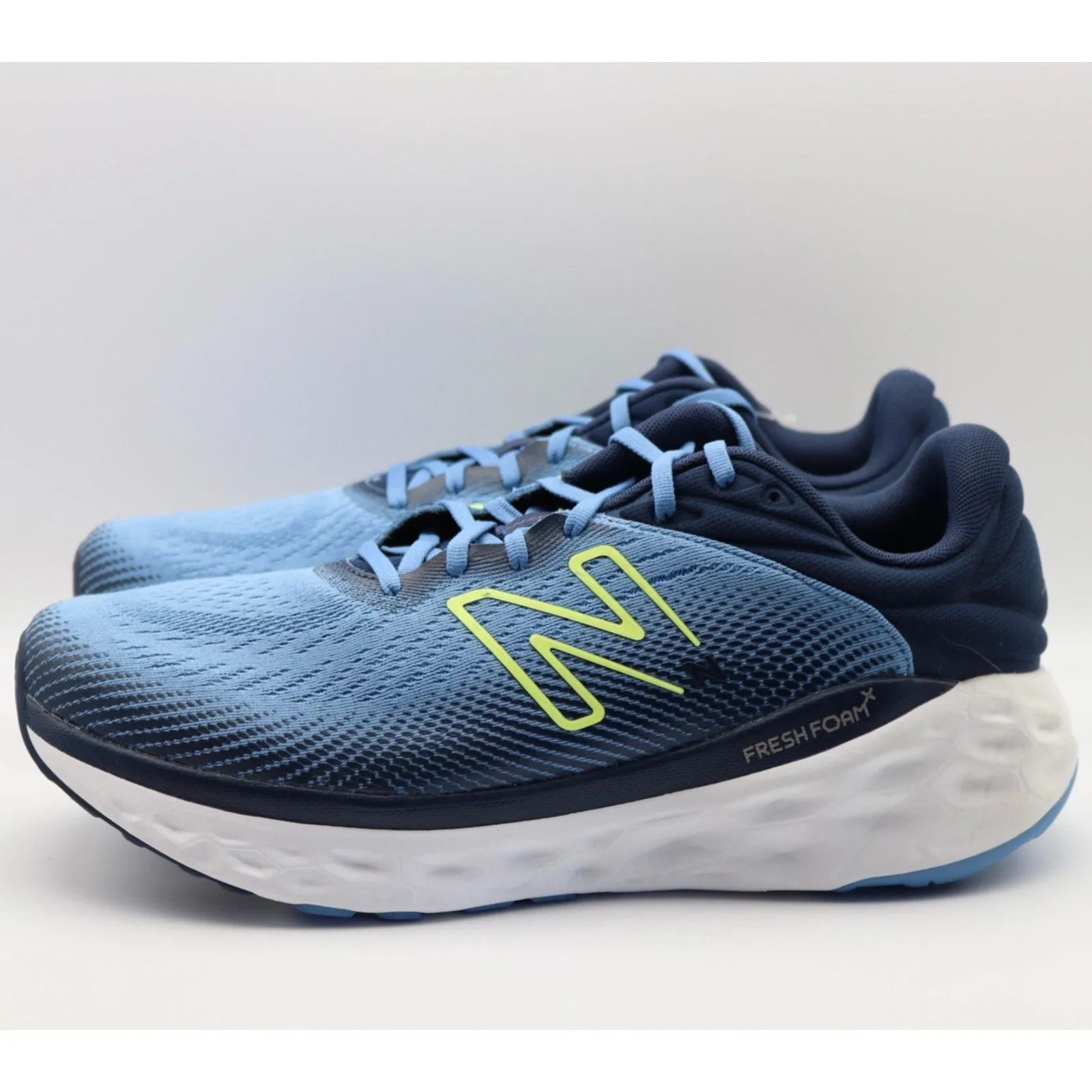 New Balance Men's Fresh Foam 840v1 Running Shoes 9.5 X-WIDE 4E Blue