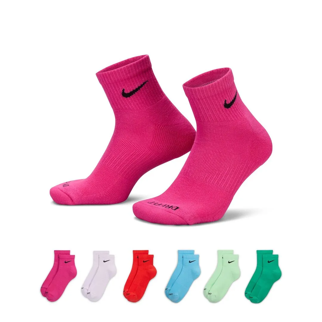 Nike Everyday Plus Cushioned Ankle Socks 6-Pack