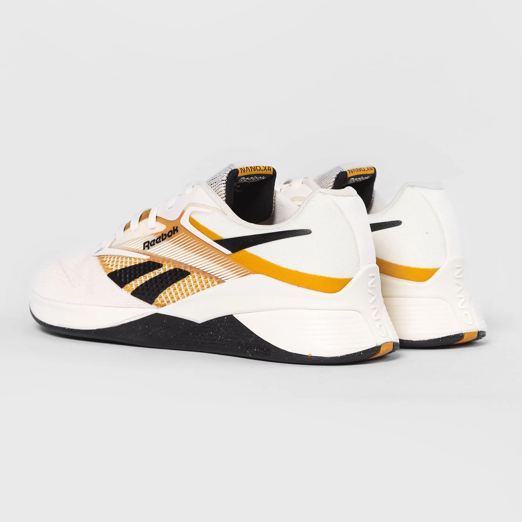 REEBOK - NANO X4 - CHALK/BLACK/RETRO GOLD