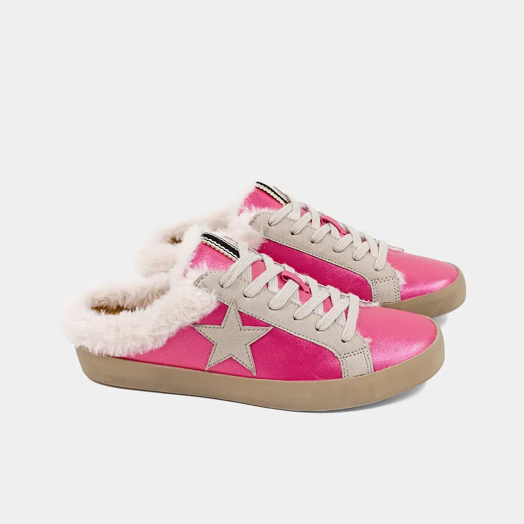 STARRING HOT PINK STAR SNEAKERS