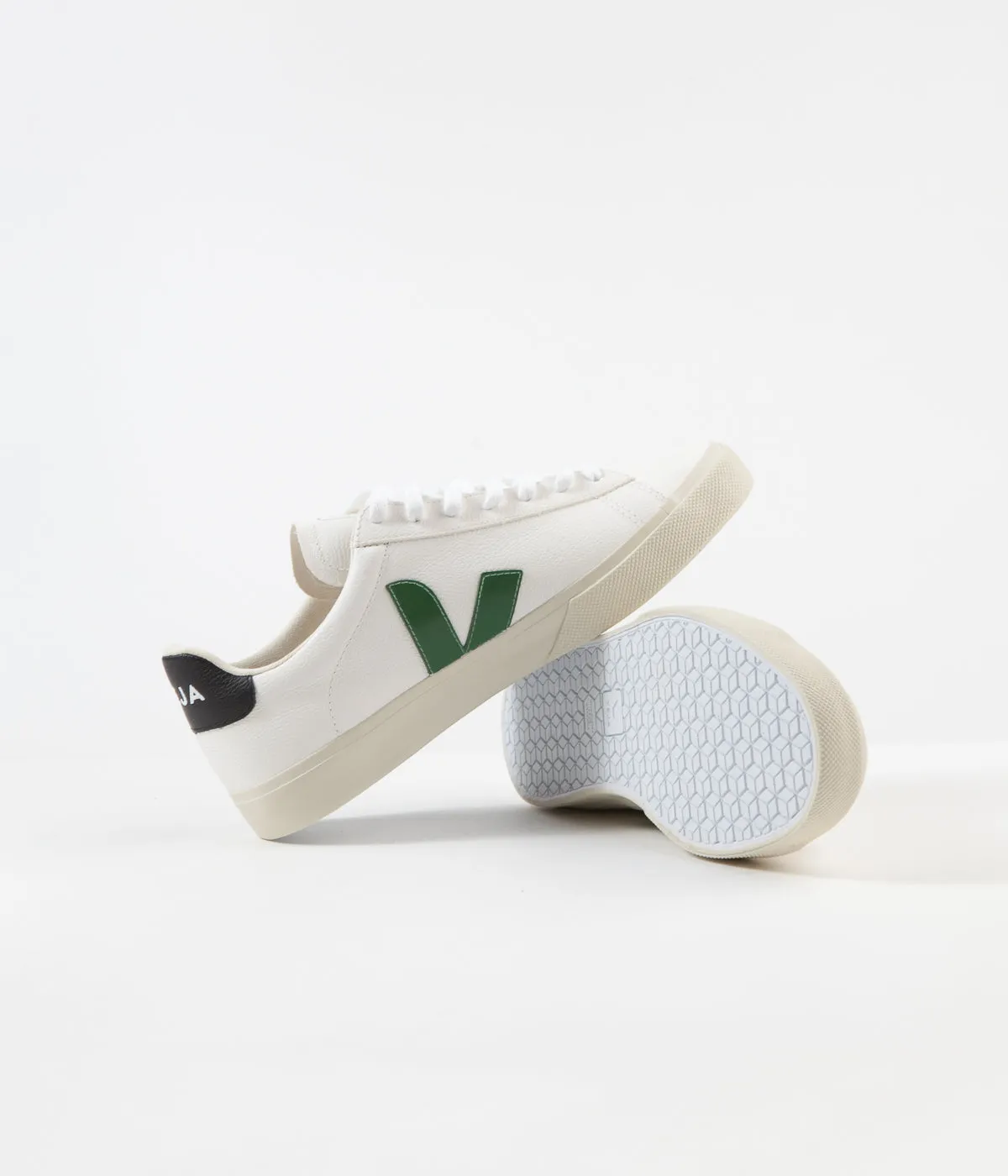 Veja Campo ChromeFree Shoes - Extra White / Emeraude / Black